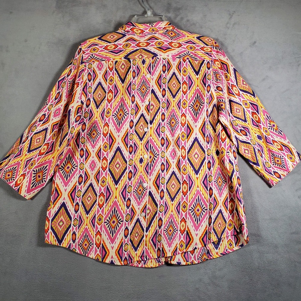Chicos Shirt Womens M/2 Pink Ikat 100% Linen No Iron Button Back 3/4 Sleeve Boho - Picture 2 of 5